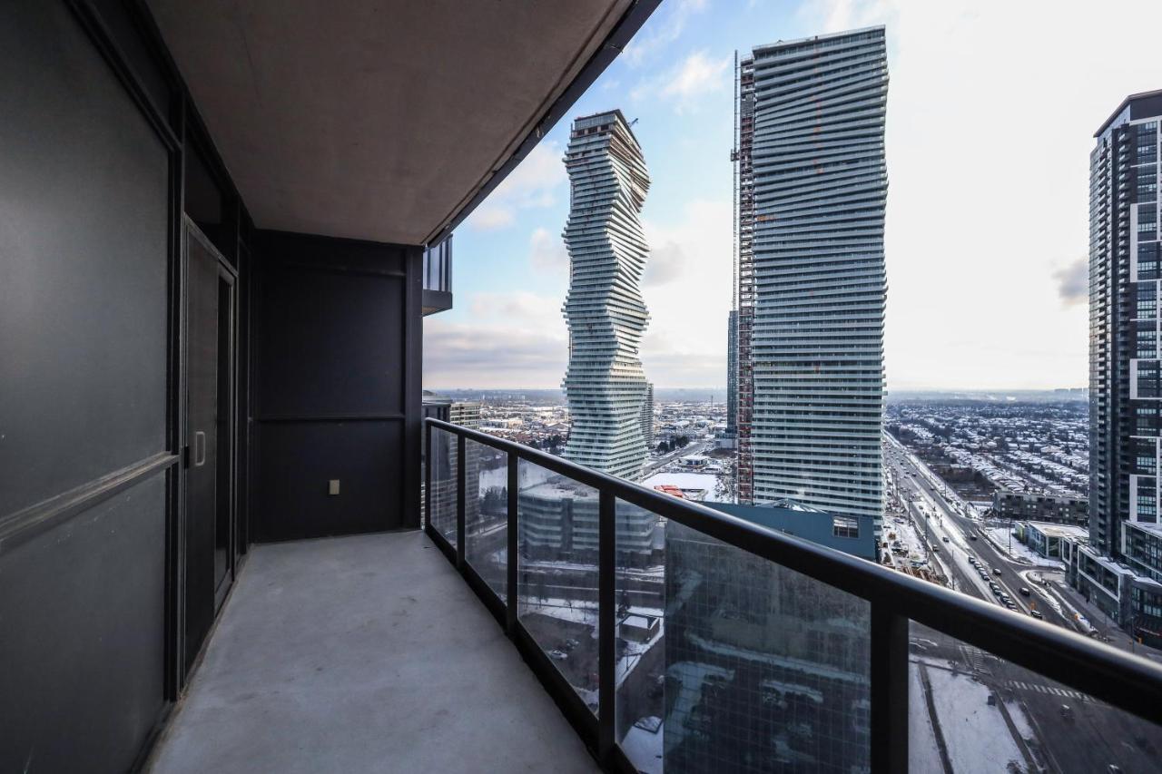 Luxury Apartments In มิสซิสซอกา ภายนอก รูปภาพ