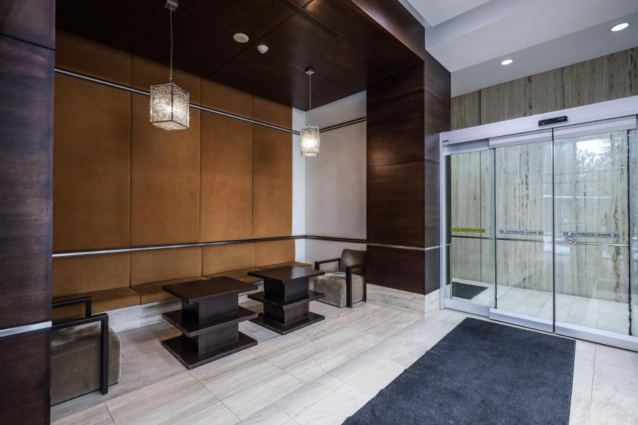 Luxury Apartments In มิสซิสซอกา ภายนอก รูปภาพ